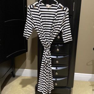 Never worn Banana Republic dress size small